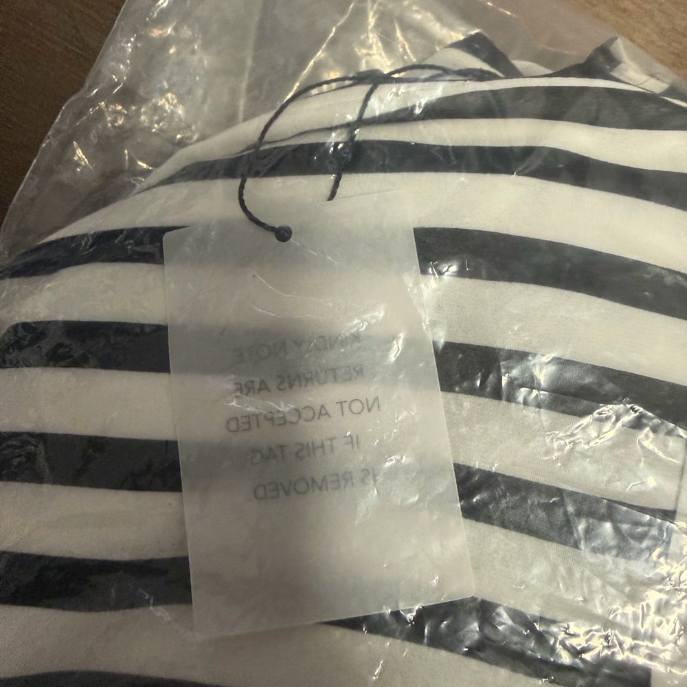 House of Harlow 1960 Black and White Strapless Dress - Picture 7 of 8